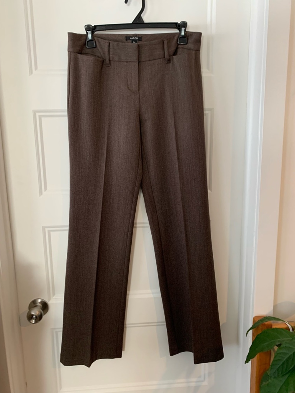 Jacob Women ´s dressy Brown Straight-Leg Dress Pants